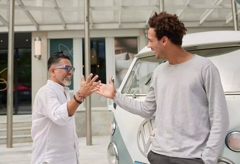 هتل Cocoon Salzburg