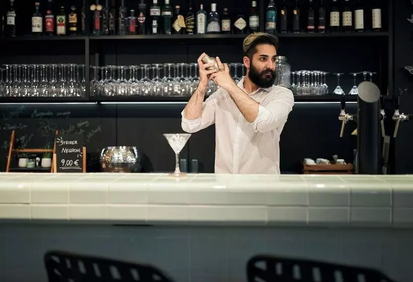 هتل Cocoon Salzburg