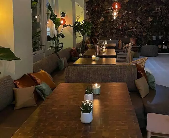 هتل Cocoon Salzburg