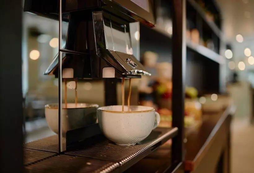 هتل Cocoon Salzburg