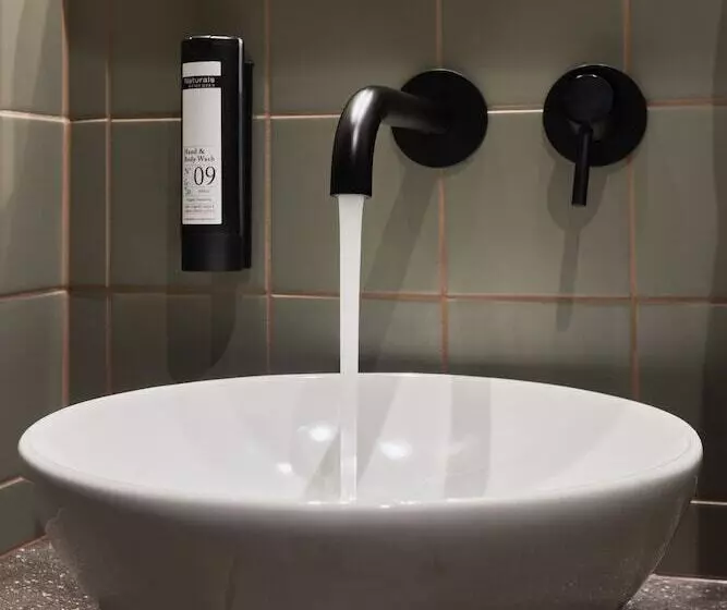 هتل Cocoon Salzburg