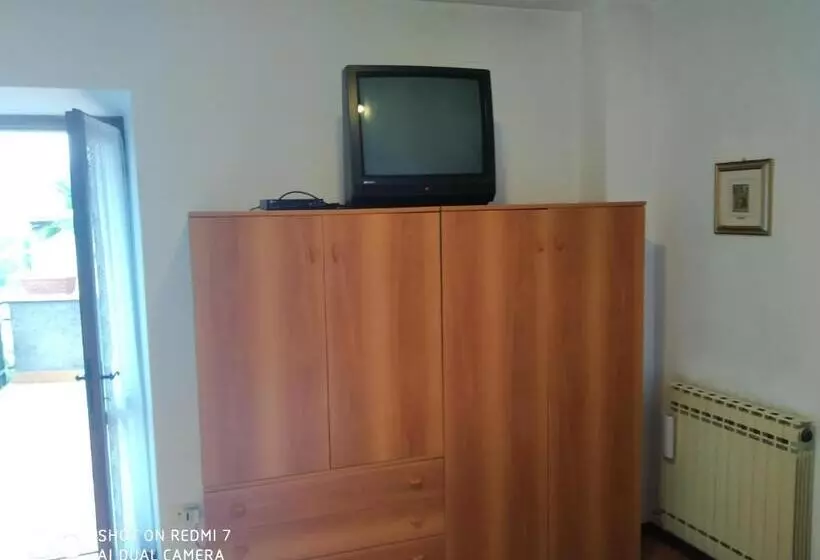 ペンション Casa Lidia