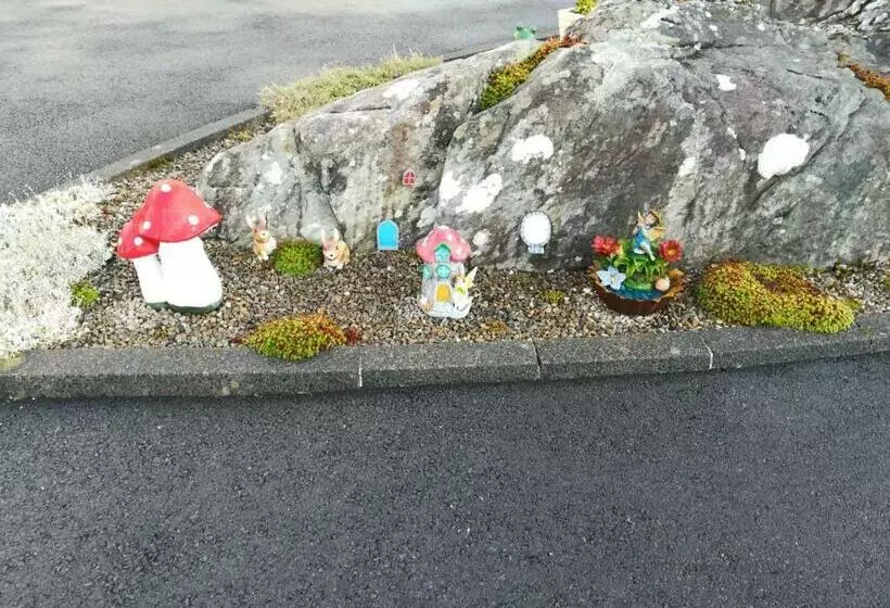 Aamiaismajoitus (B&B) Greystone House