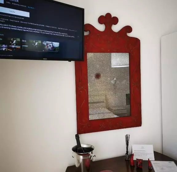 تختخواب و صبحانه Il Giardino Dei Pini