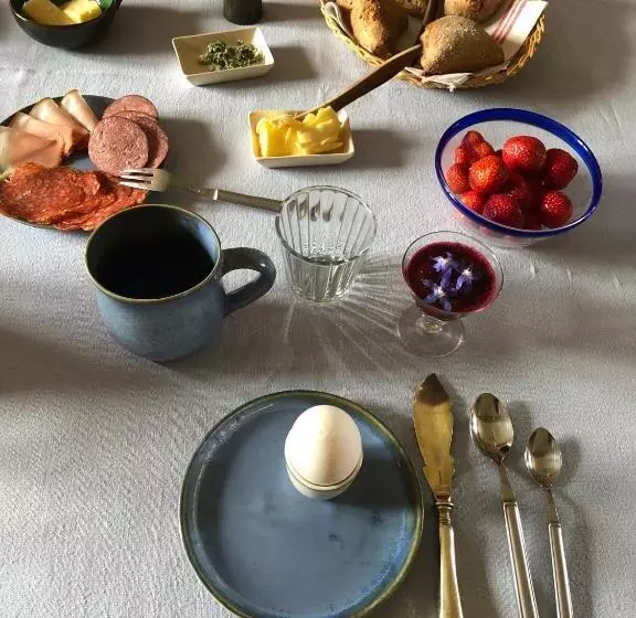 Aamiaismajoitus (B&B) Vasatorps Matologi