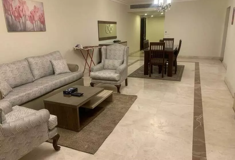 Delta Stars Hotel Apartments