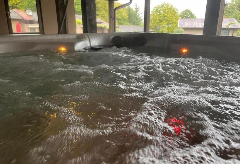 Отель хотелски комплекс саня