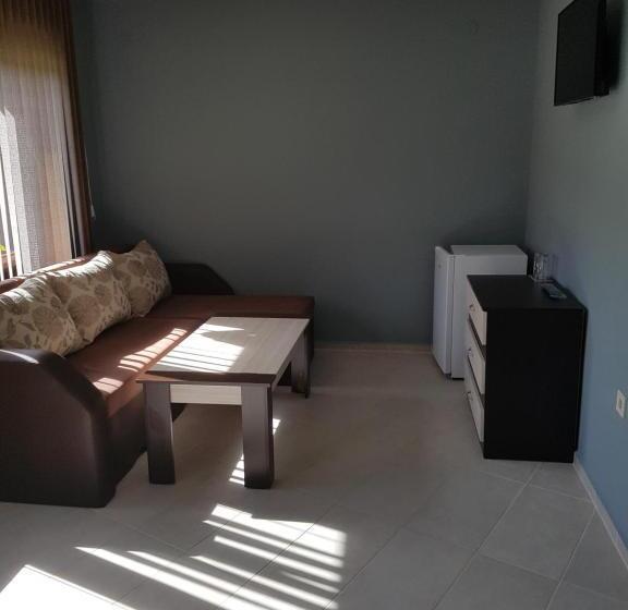 Отель хотелски комплекс саня