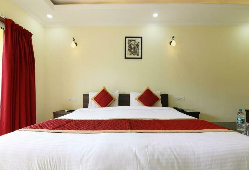 Hotelli Sai Swastik Luxury Stay
