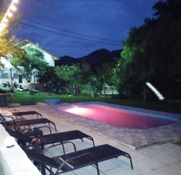 Пансион Casamarinela