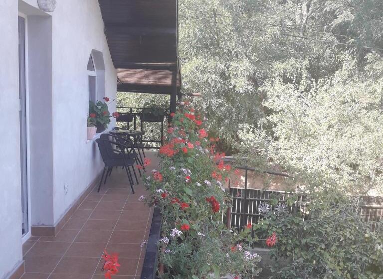 Пансион Casamarinela