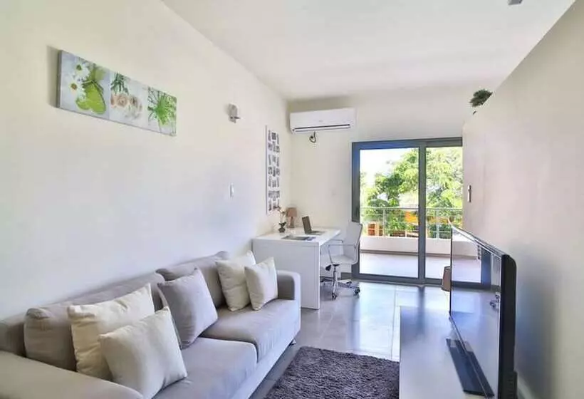 Majatalo Rigand By Most