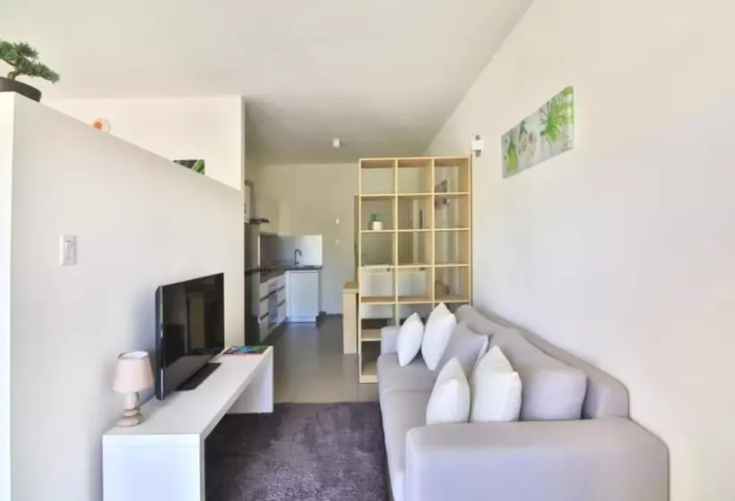 Majatalo Rigand By Most