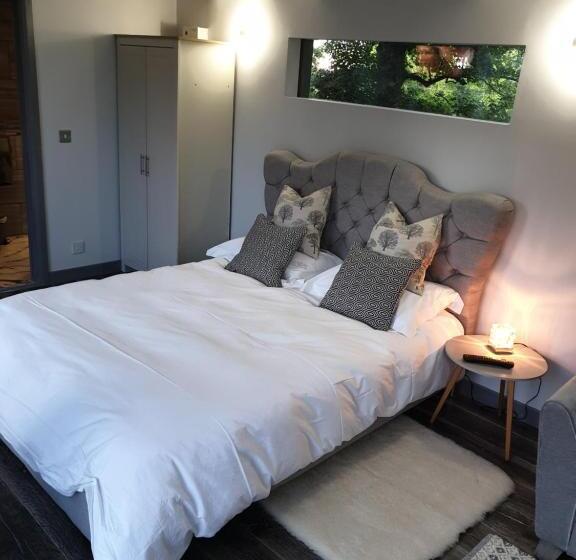 Пансион The Cozy Shed