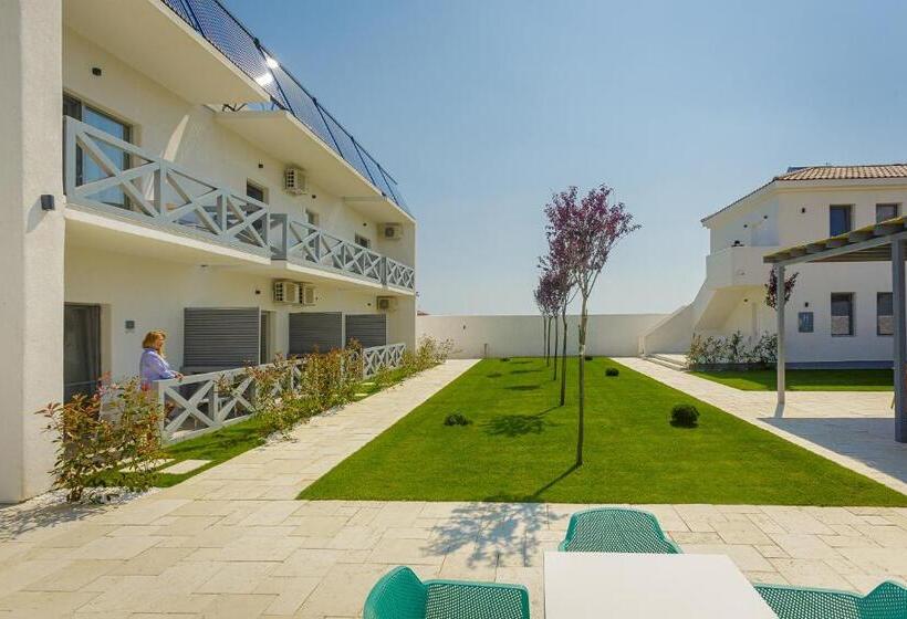 پانسیون White Vama Veche