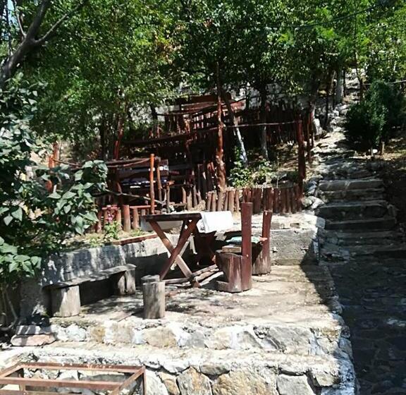 Pensiunea Casa Montana