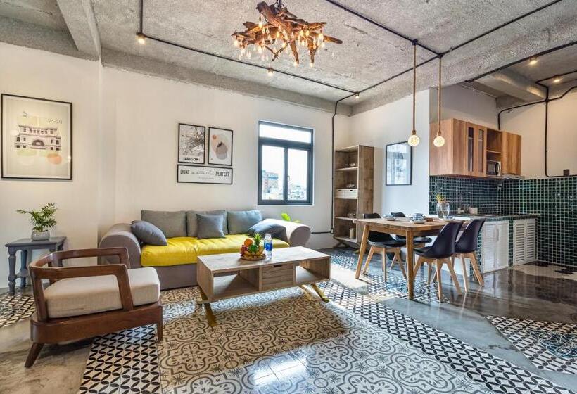 Pis Apartment In District 1