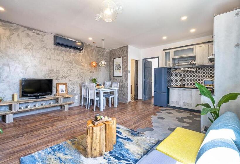 Pis Apartment In District 1