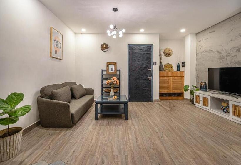 Pis Apartment In District 1