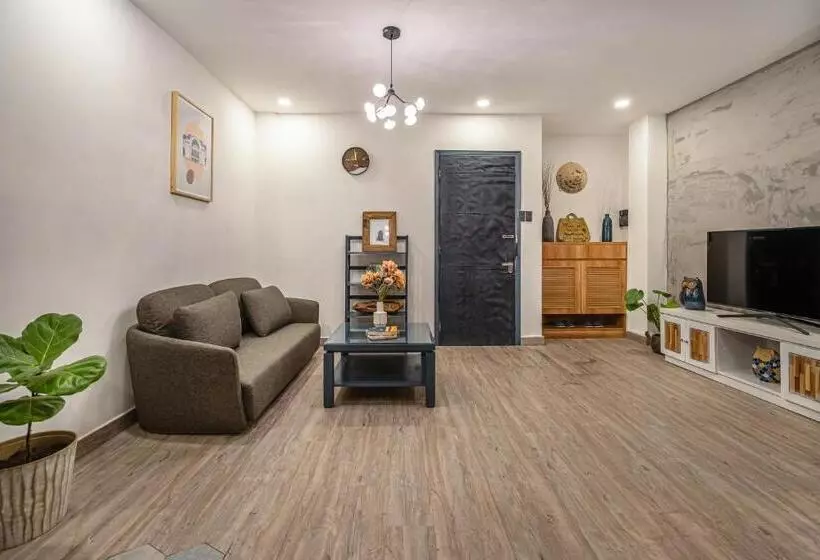 Pis Apartment In District 1