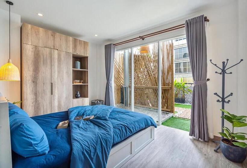 Pis Apartment In District 1