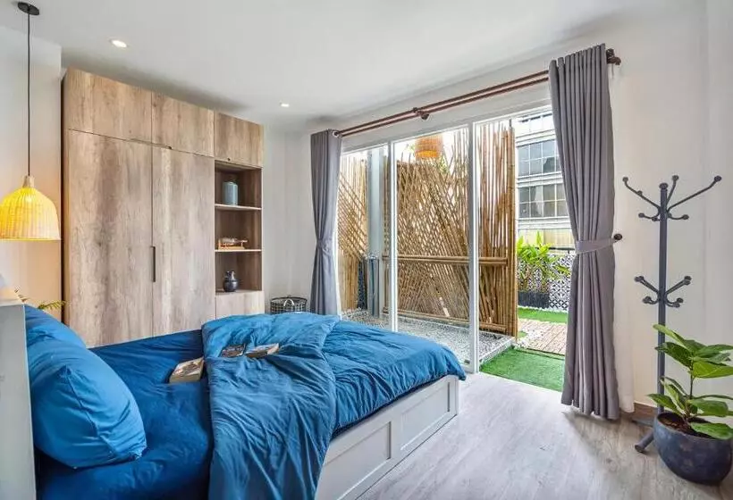Pis Apartment In District 1