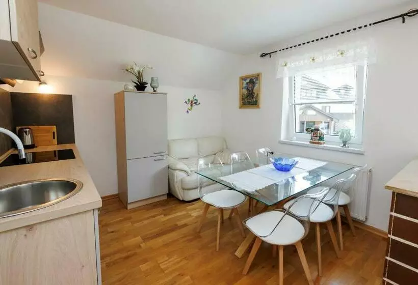 پانسیون Apartment Wolf