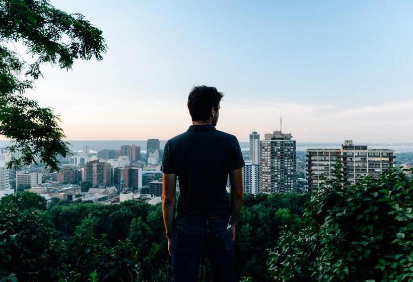 펜션 Doucet Guesthouse