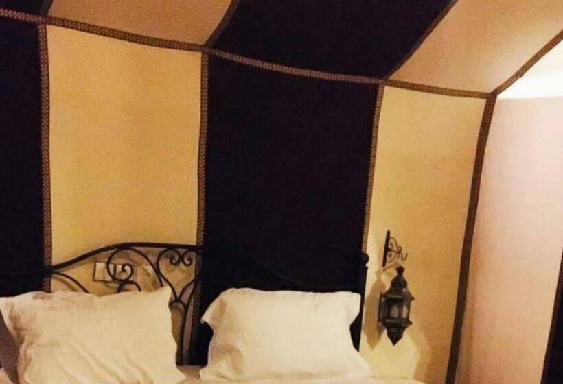 ペンション Sahara Lodg Camp