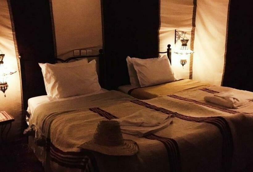 ペンション Sahara Lodg Camp