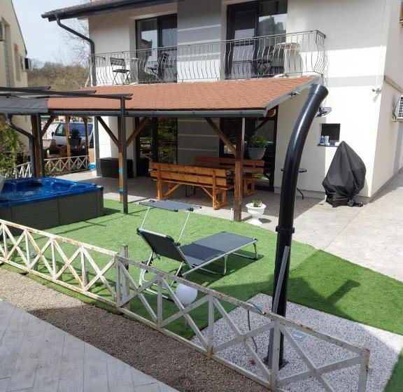 پانسیون Vila Maria Băile Felix