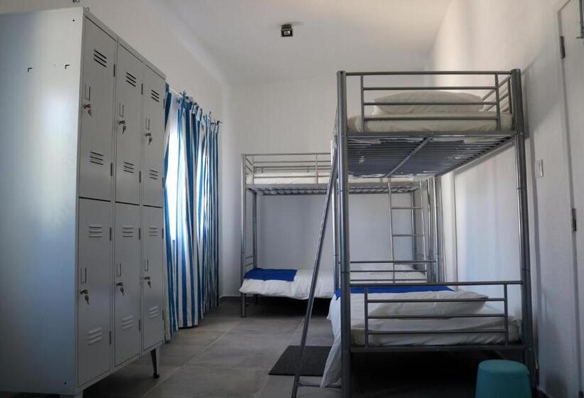 הוסטל In My House