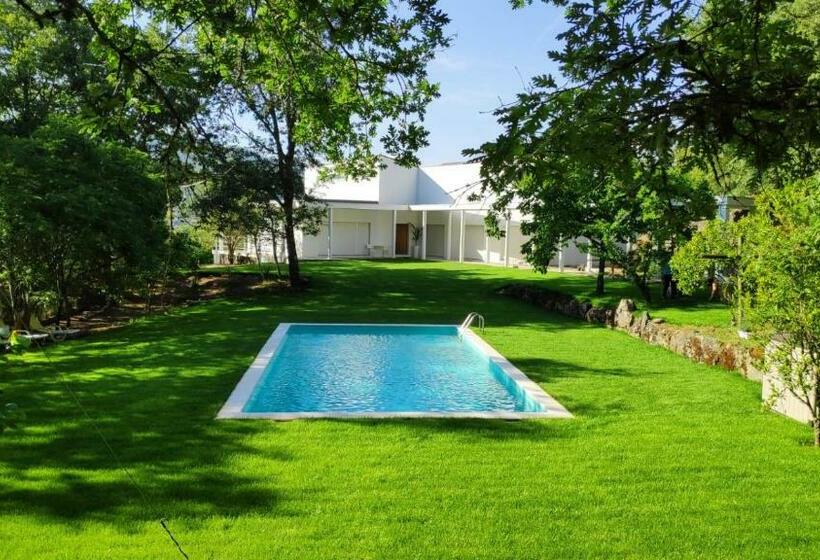 مبيت وإفطار Casa De Apeleiras