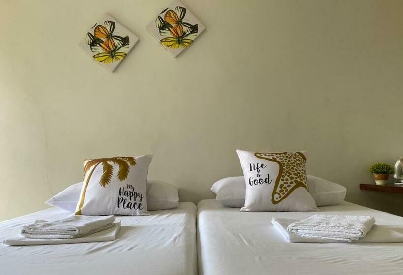 Nocleg ze śniadaniem Rqs Hostel