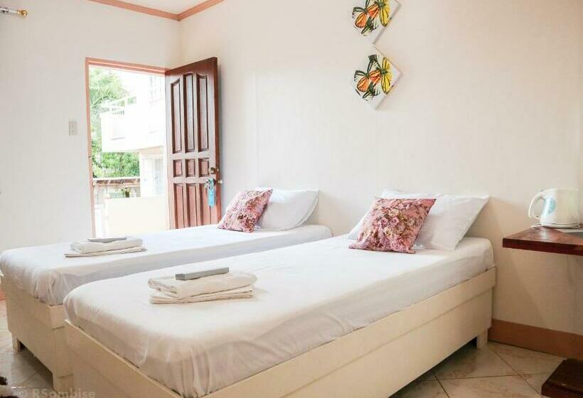 Nocleg ze śniadaniem Rqs Hostel