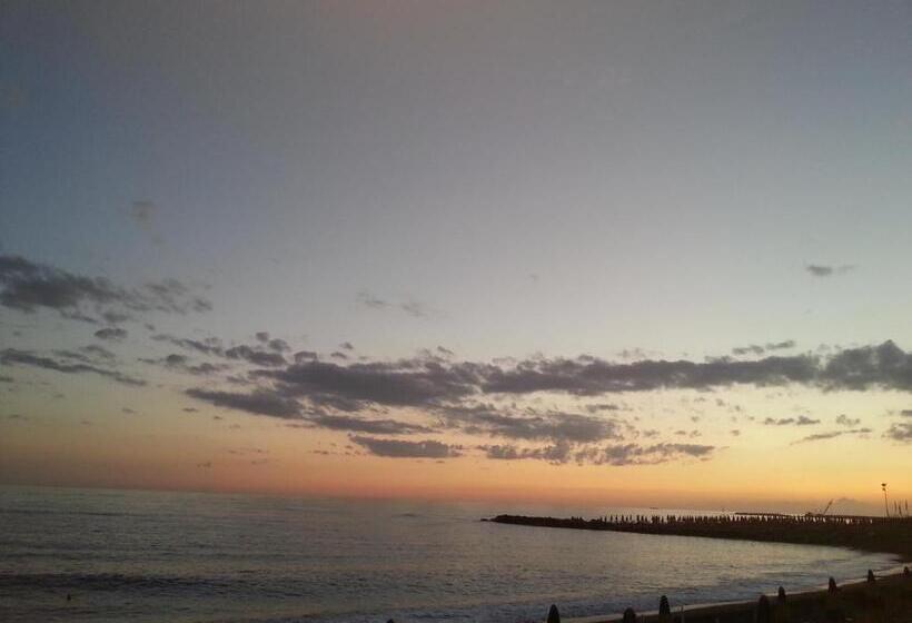 בית מלון כפרי Ristorante Il Gabbiano