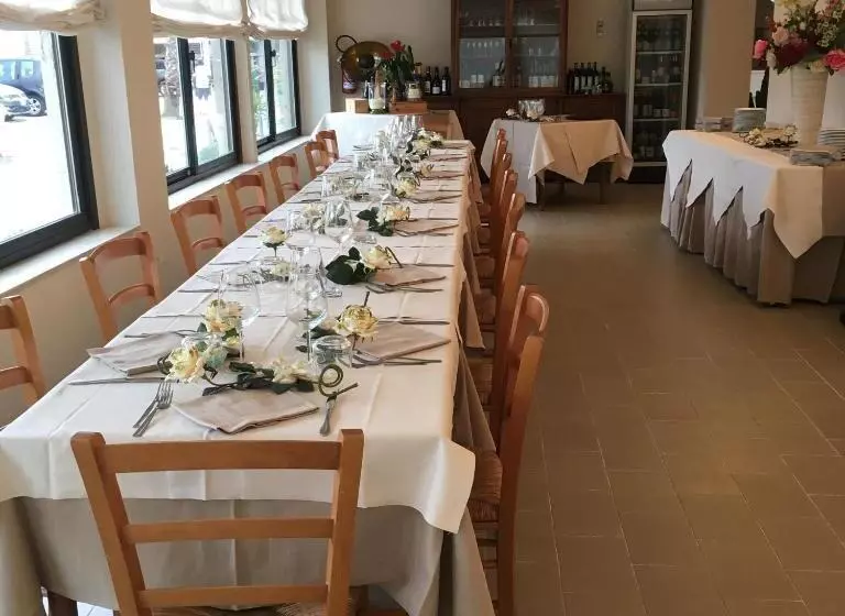 ホテル Ristorante Il Gabbiano