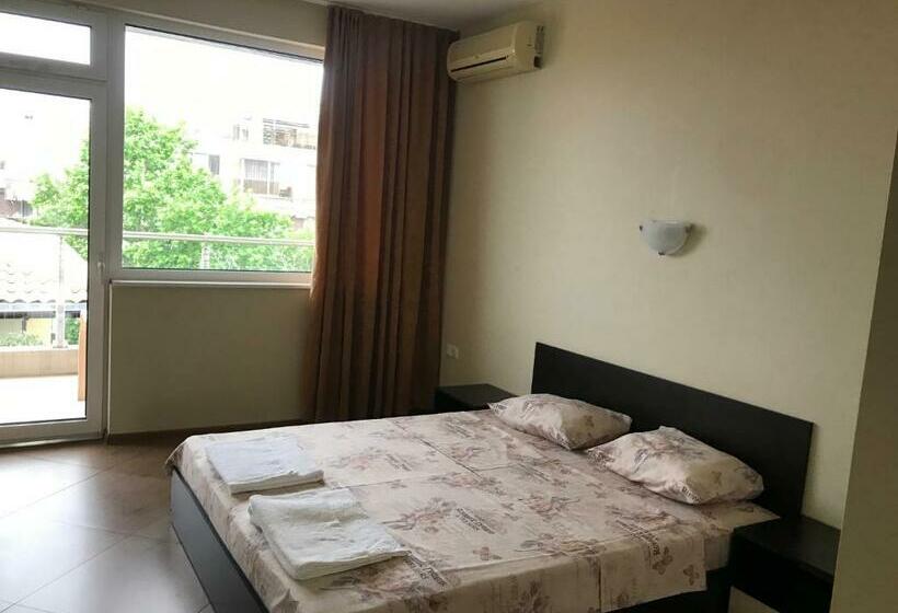 بنسيون стаи и апартаменти под наем