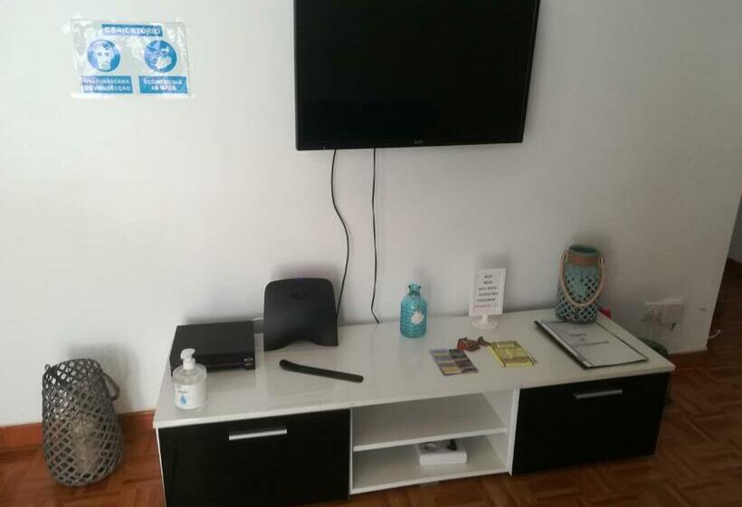 بنسيون Quartos Da Praia