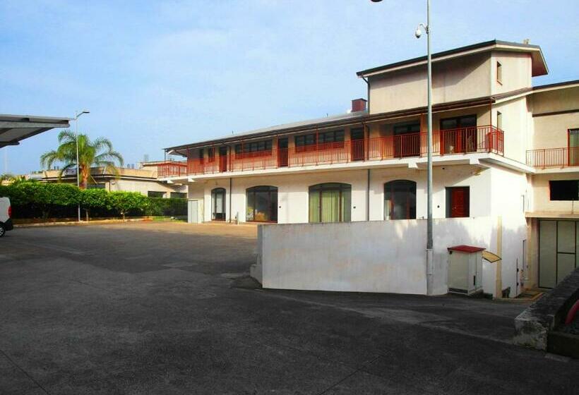 Pensjonat Serfem Lab Hall & Rooms