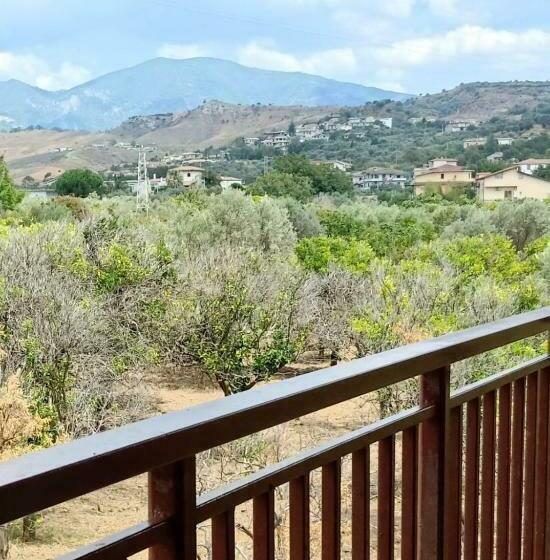 Pensjonat Serfem Lab Hall & Rooms