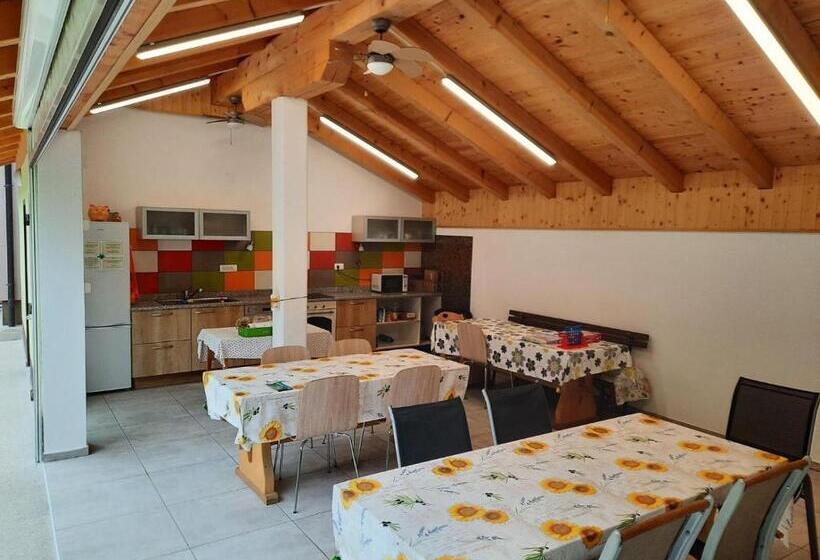 پانسیون Guest House Rosi