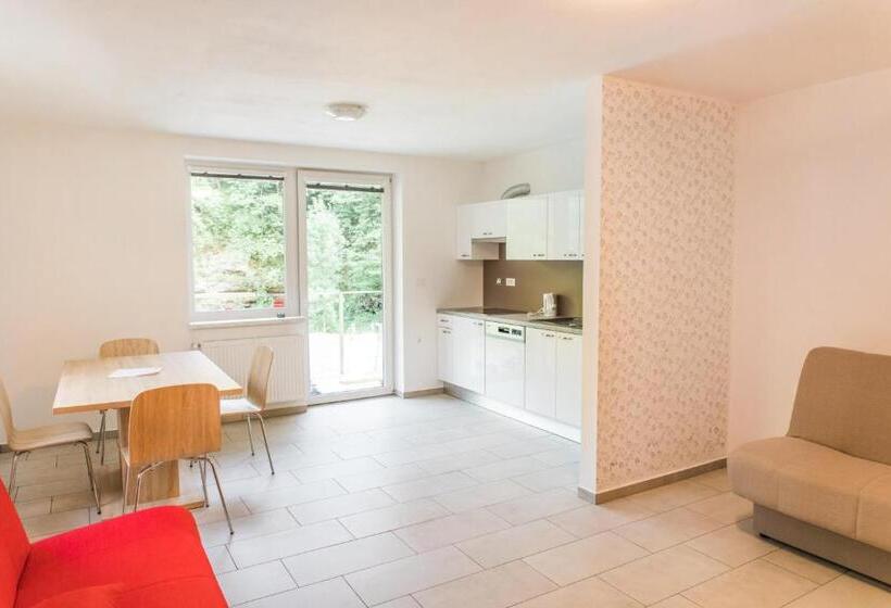 پانسیون Guest House Rosi