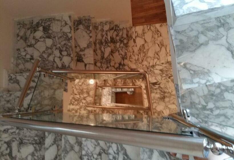 Pensione Pensió Rosa Dels Vents