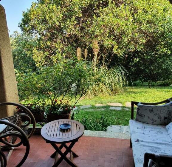 تختخواب و صبحانه L Uliveto D Argento