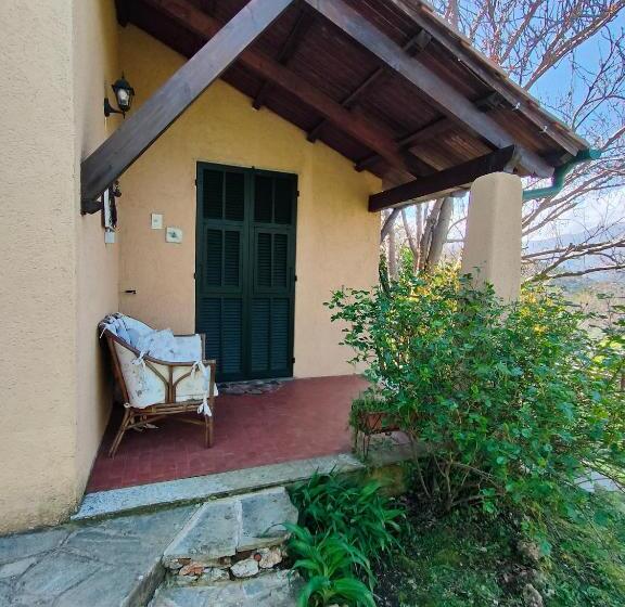 تختخواب و صبحانه L Uliveto D Argento