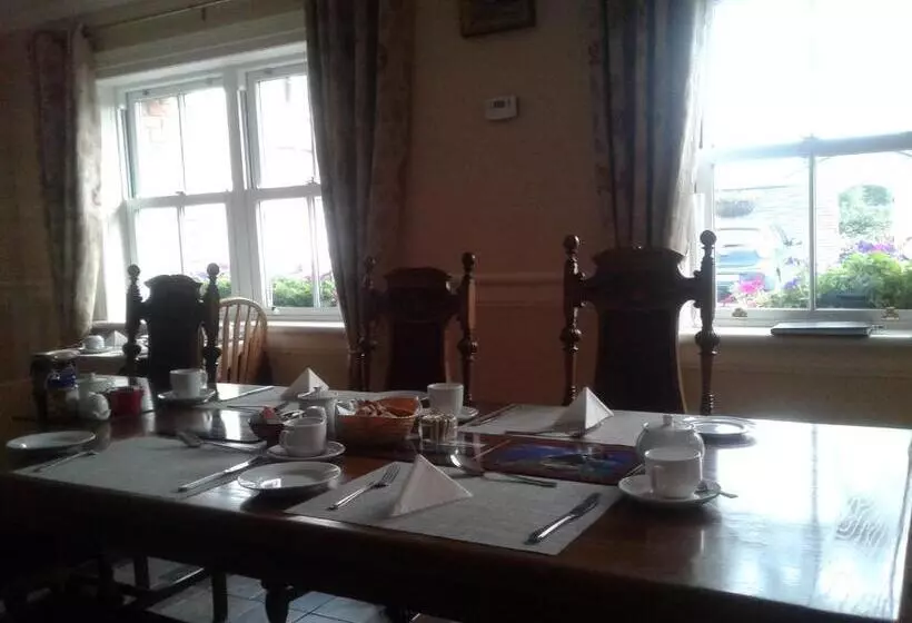 Devenish Lodge B&b