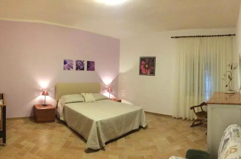 ホテル Agriturismo Le Catre
