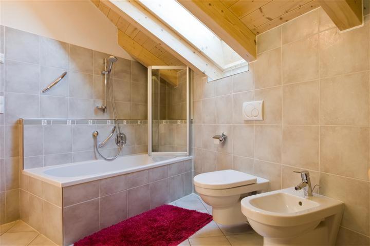 پانسیون Chalet Anna