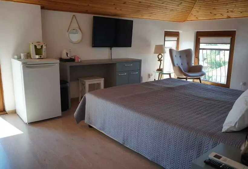 پانسیون Guest House Lambovi